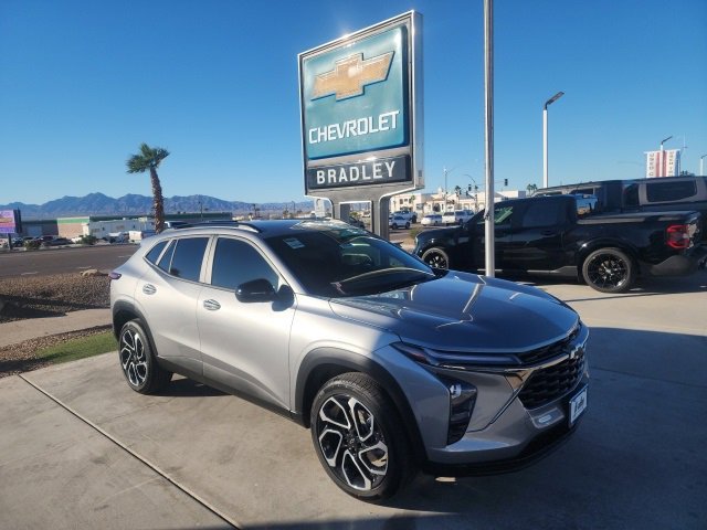 2026 Chevrolet Trax RS's photo