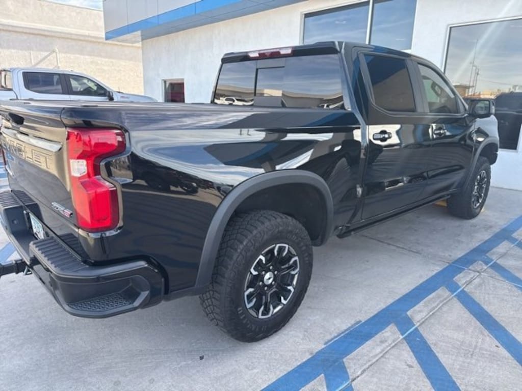 Used 2024 Chevrolet Silverado 1500 ZR2 Truck Crew Cab