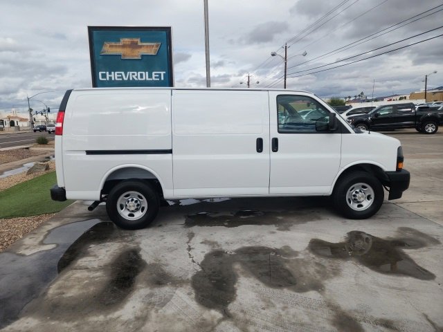 2025 Chevrolet Express Cargo 2500 Van photo 3