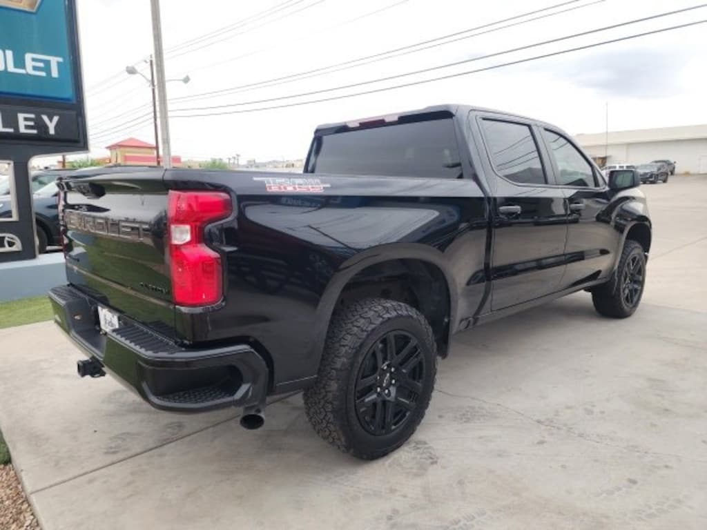 Used 2022 Chevrolet Silverado 1500 Custom Trail Boss Truck Crew Cab