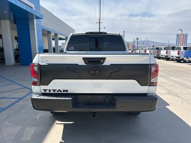 2021 Nissan Titan PRO-4X photo 4