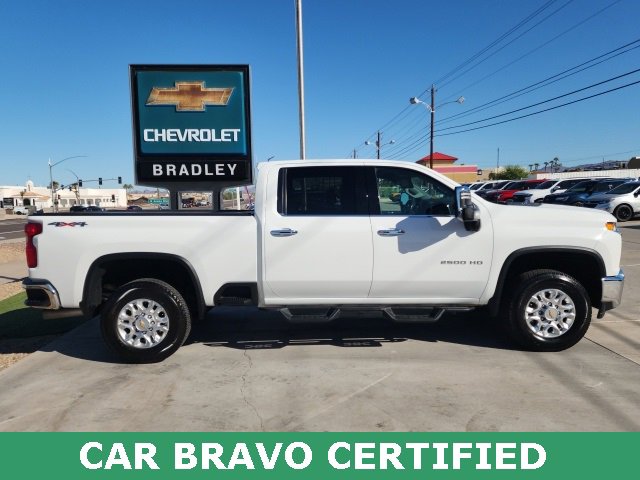 2021 Chevrolet Silverado 2500HD LTZ photo 2