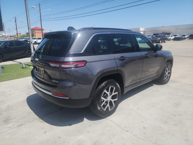 2024 Jeep Grand Cherokee Limited photo 4