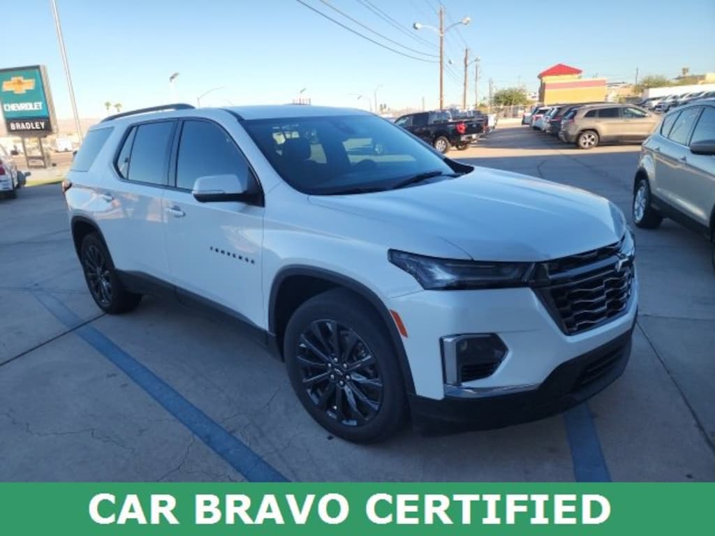 Used 2023 Chevrolet Traverse RS SUV