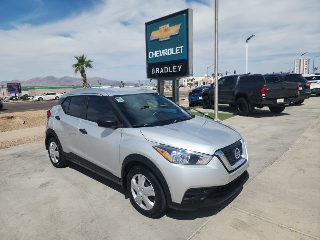 2019 Nissan Kicks S