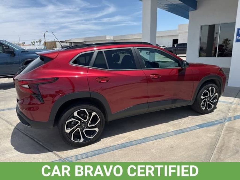 Used 2024 Chevrolet Trax 2RS SUV