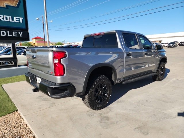 2023 Chevrolet Silverado 1500 ZR2 photo 4