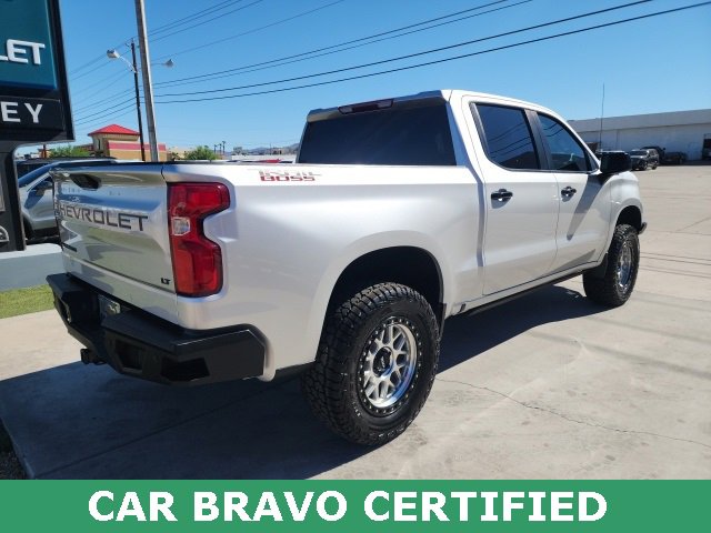 2022 Chevrolet Silverado 1500 LT Trail Boss photo 2