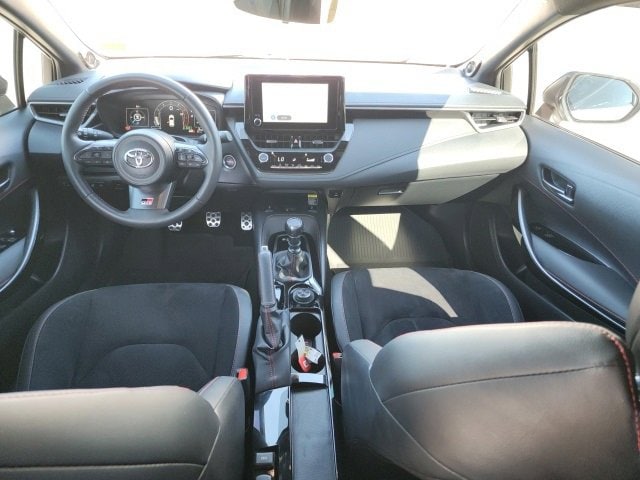 View 16