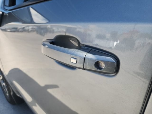 2026 Chevrolet Silverado 1500 RST - Photo 13