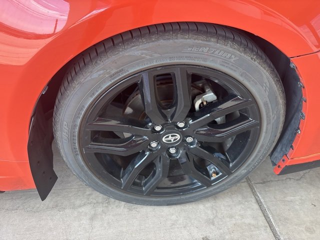 2015 Scion tC photo 4