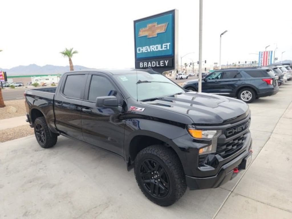 Used 2022 Chevrolet Silverado 1500 Custom Trail Boss Truck Crew Cab