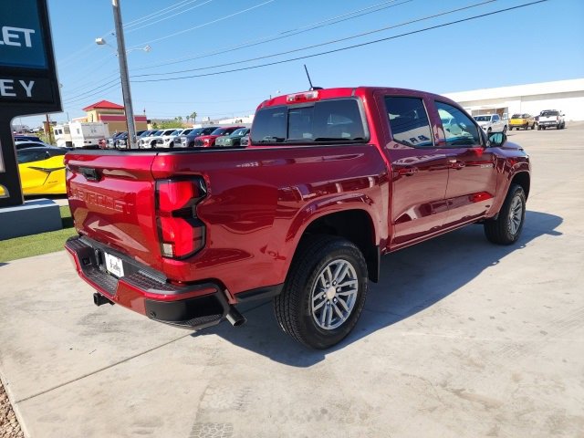 2025 Chevrolet Colorado Work Truck LT photo 4