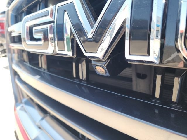 2024 GMC Yukon XL AT4 - Photo 16