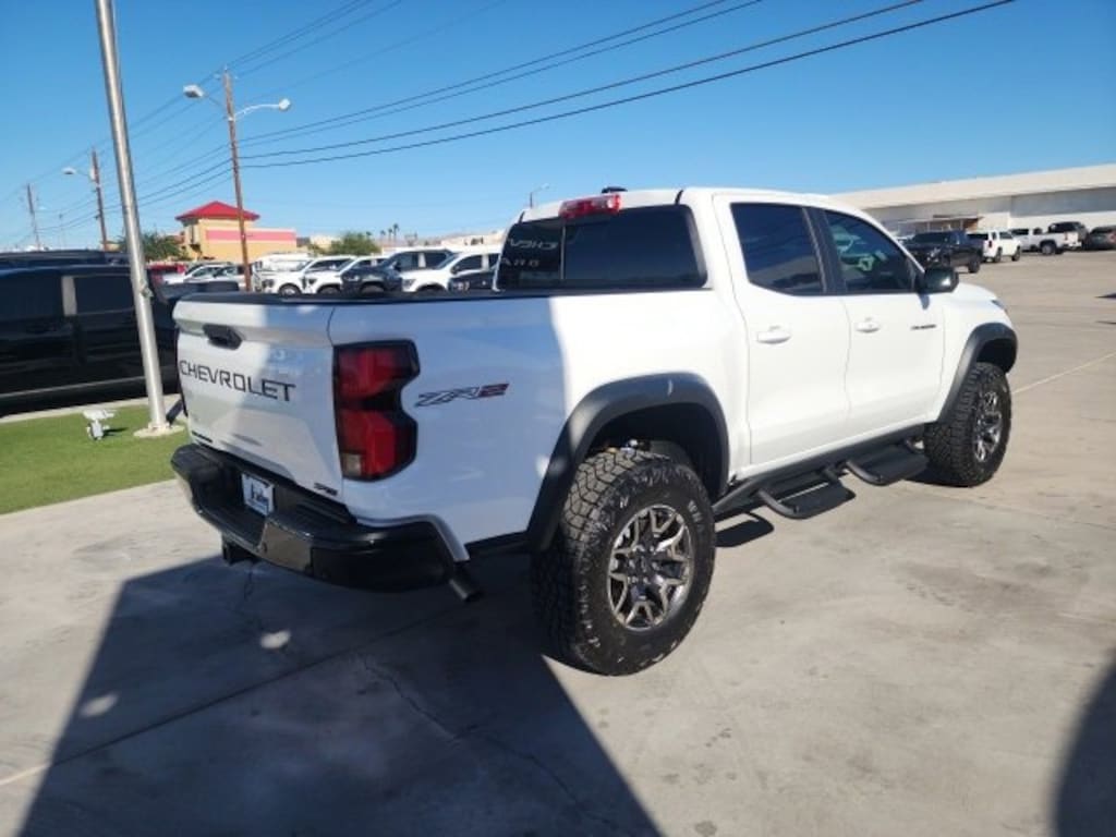 New 2026 Chevrolet Colorado ZR2 Truck