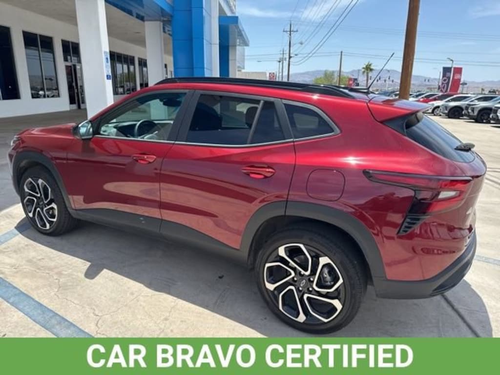 Used 2024 Chevrolet Trax 2RS SUV