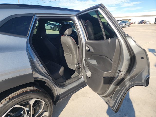 2026 Chevrolet Trax RS - Photo 24