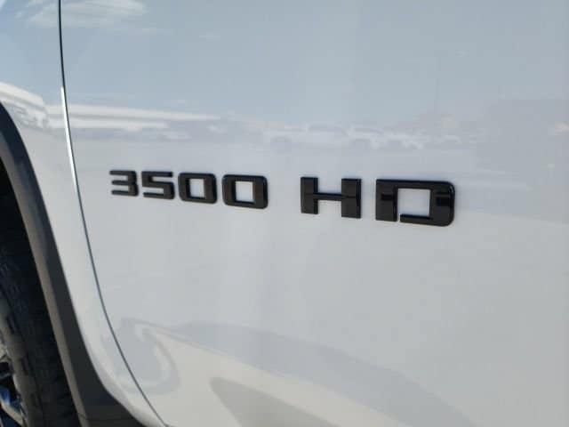 2026 Chevrolet Silverado 3500 HD LTZ - Photo 15