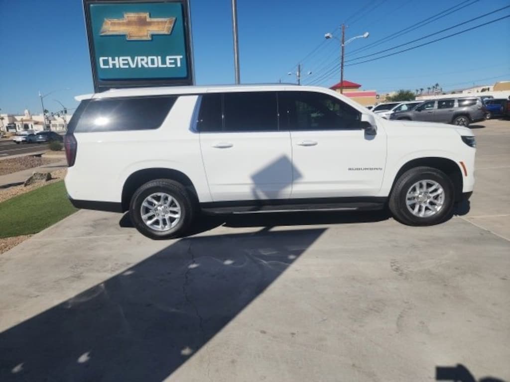 New 2026 Chevrolet Suburban LS SUV