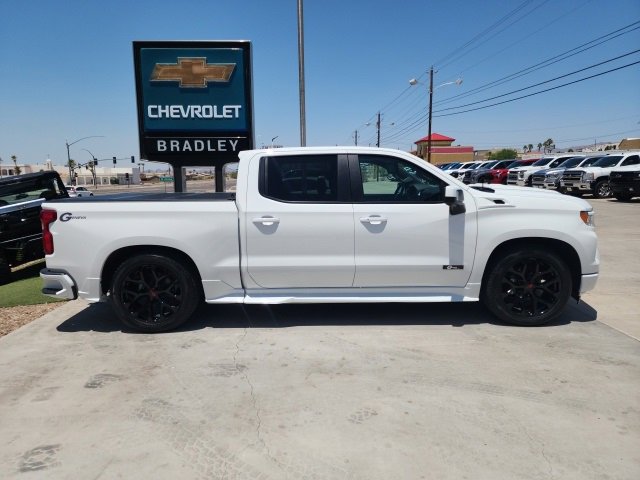 2025 Chevrolet Silverado 1500 RST photo 3