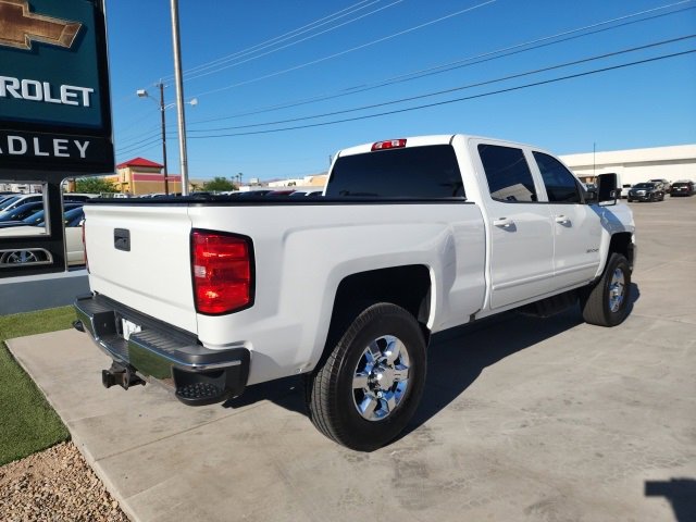2019 Chevrolet Silverado 2500HD LT photo 4