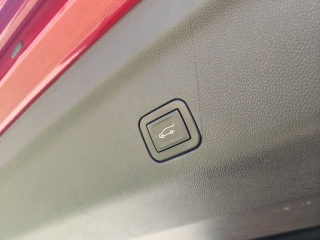 2024 GMC Yukon XL AT4 - Photo 33