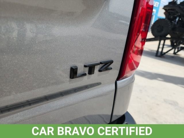 2025 Chevrolet Silverado 1500 LTZ - Photo 17