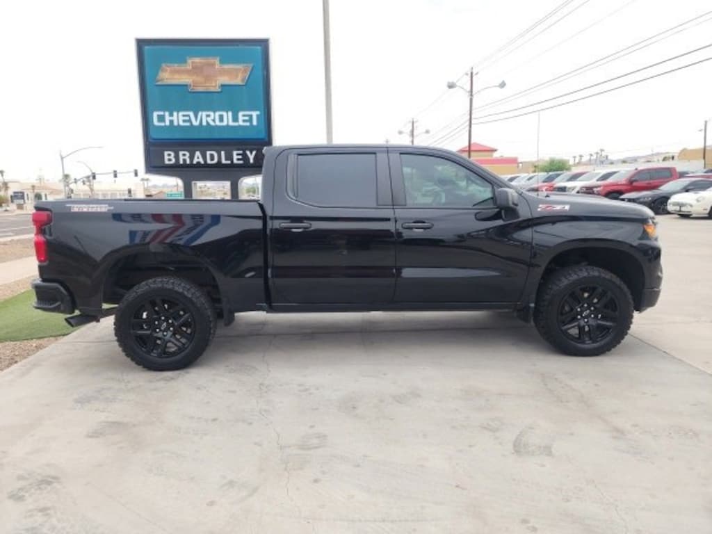 Used 2022 Chevrolet Silverado 1500 Custom Trail Boss Truck Crew Cab