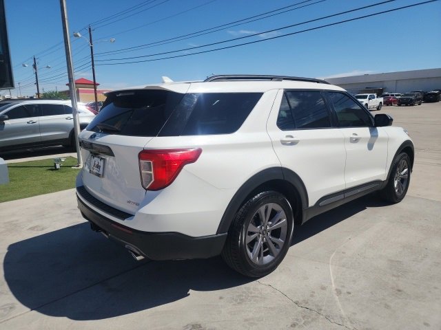 2022 Ford Explorer XLT photo 4