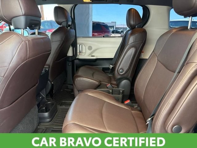 2023 Toyota Sienna Platinum - Photo 34