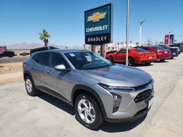 2026 Chevrolet Trax LS's photo