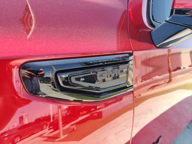 2024 GMC Yukon XL AT4 - Photo 17