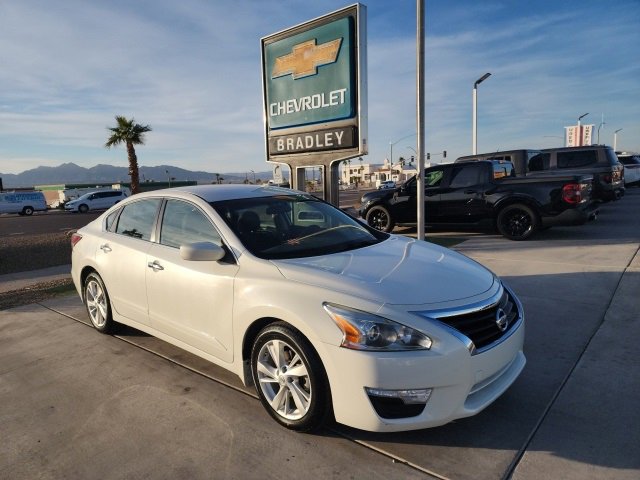 2014 Nissan Altima SV's photo