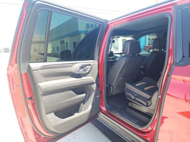 2024 GMC Yukon XL AT4 - Photo 30