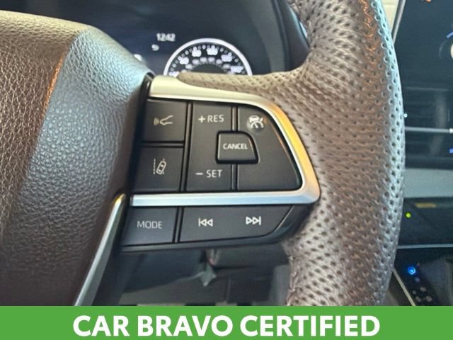 2023 Toyota Sienna Platinum - Photo 20