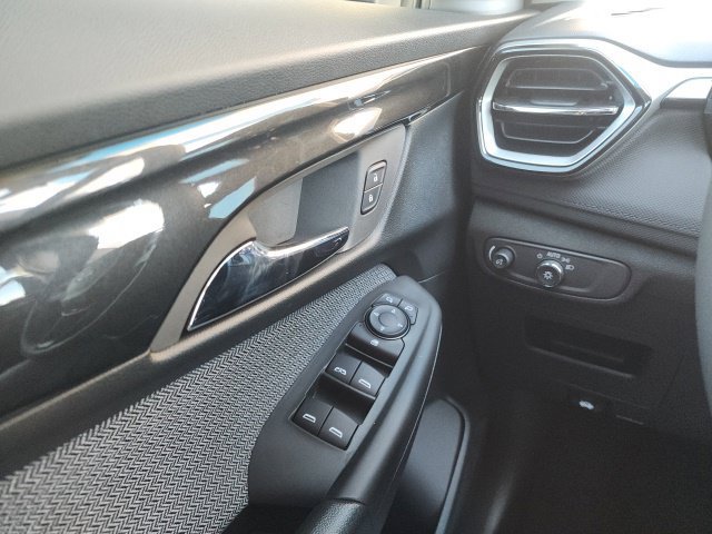 2026 Chevrolet Trailblazer LS - Photo 30