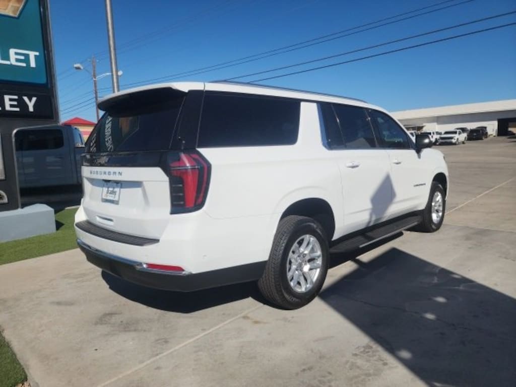 New 2026 Chevrolet Suburban LS SUV