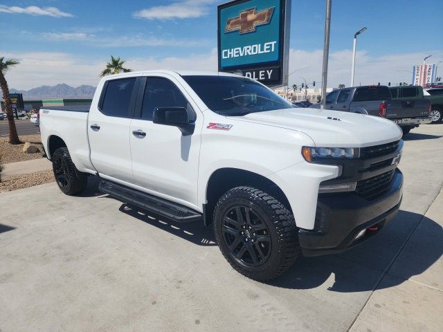 Used 2022 Chevrolet Silverado 1500 Limited LT Trail Boss with VIN 3GCPYFEL3NG120696 for sale in Parker, AZ