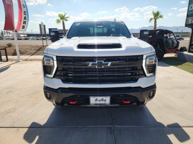 2026 Chevrolet Silverado 3500 HD LTZ - Photo 9