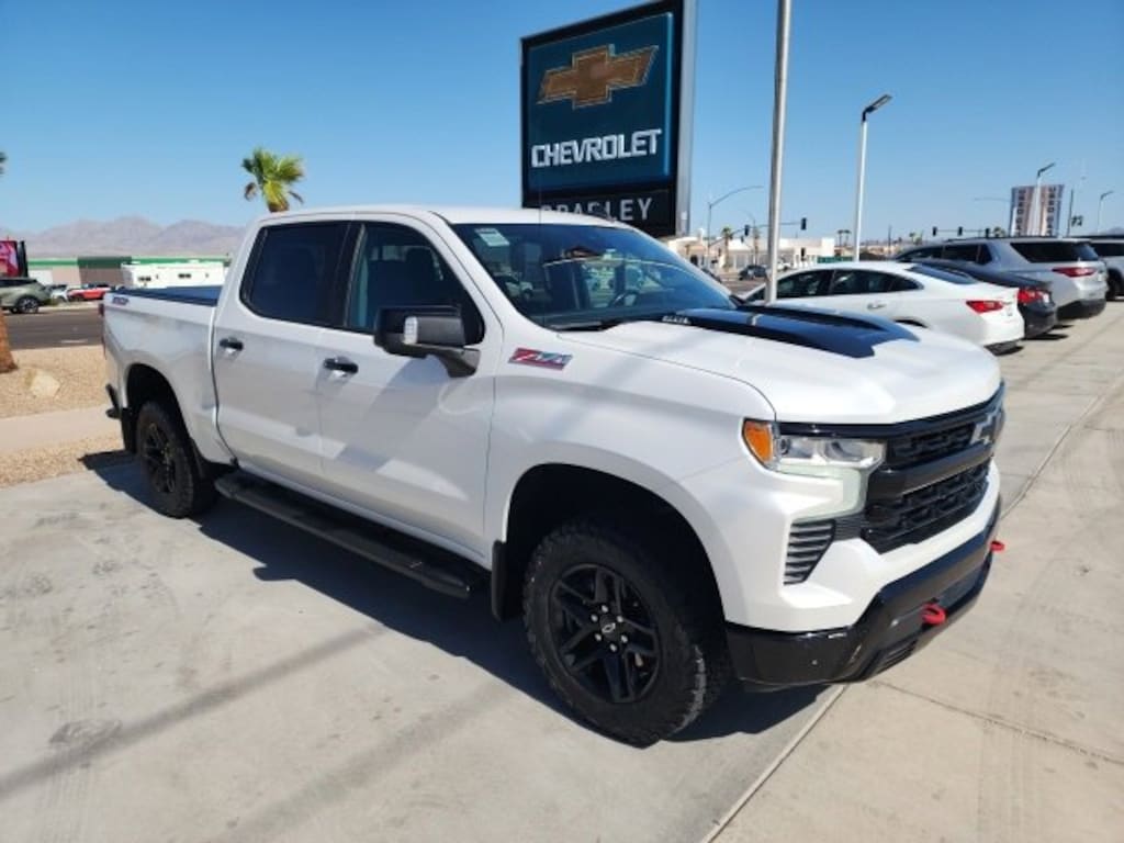 Used 2022 Chevrolet Silverado 1500 LT Trail Boss Truck Crew Cab