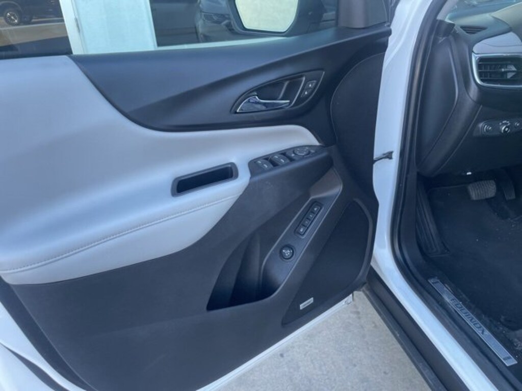 Used 2018 Chevrolet Equinox Premier SUV