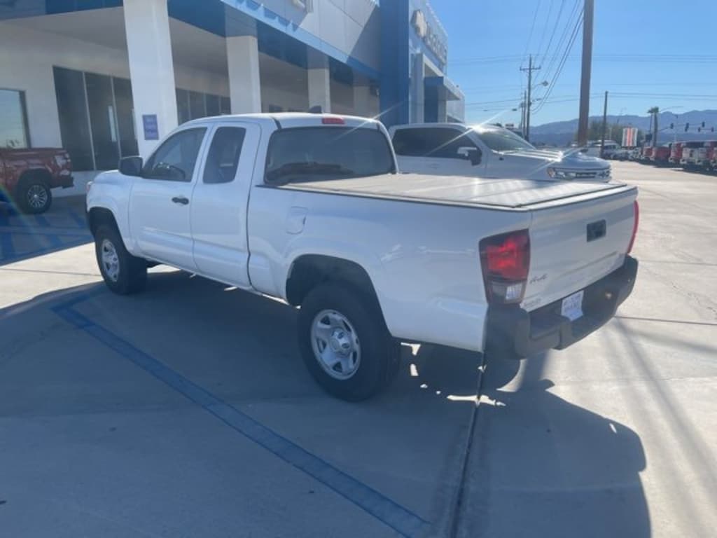 Used 2022 Toyota Tacoma 4WD SR Truck Access Cab