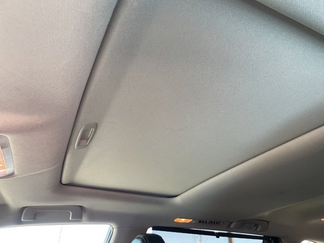 2019 Toyota Highlander SE photo 3