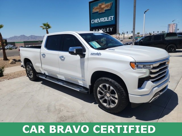 2025 Chevrolet Silverado 1500 High Country photo 2