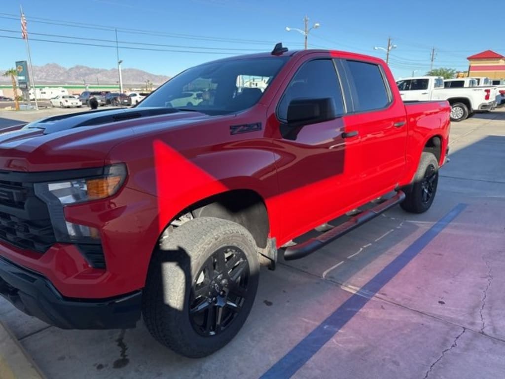 Used 2025 Chevrolet Silverado 1500 Custom Trail Boss Truck Crew Cab
