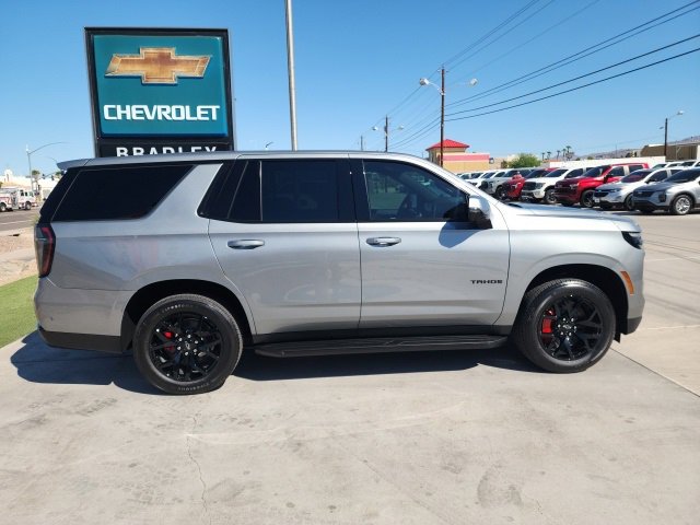 2026 Chevrolet Tahoe RST photo 3
