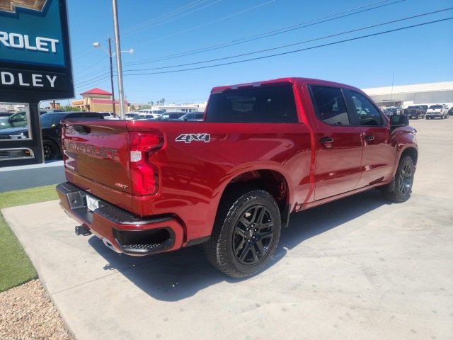 2024 Chevrolet Silverado 1500 RST photo 3