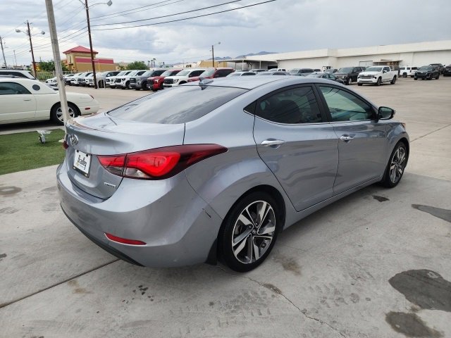 2015 Hyundai Elantra Limited photo 4