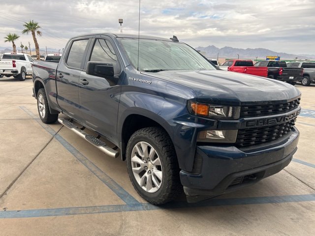 2019 Chevrolet Silverado 1500 Custom photo 3