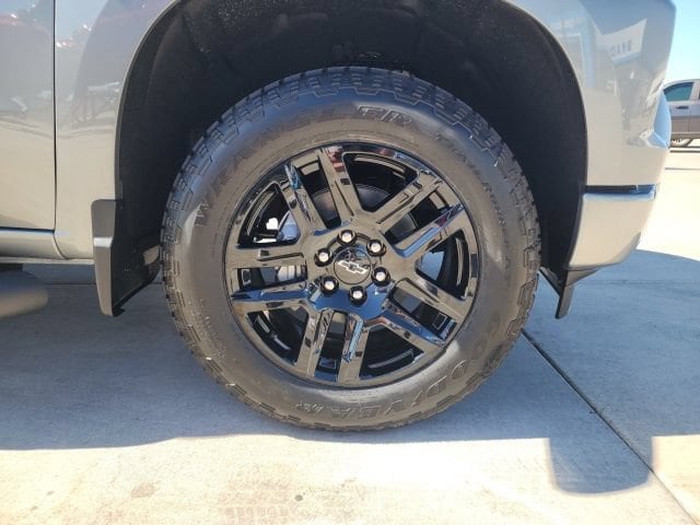 2026 Chevrolet Silverado 1500 Custom - Photo 19